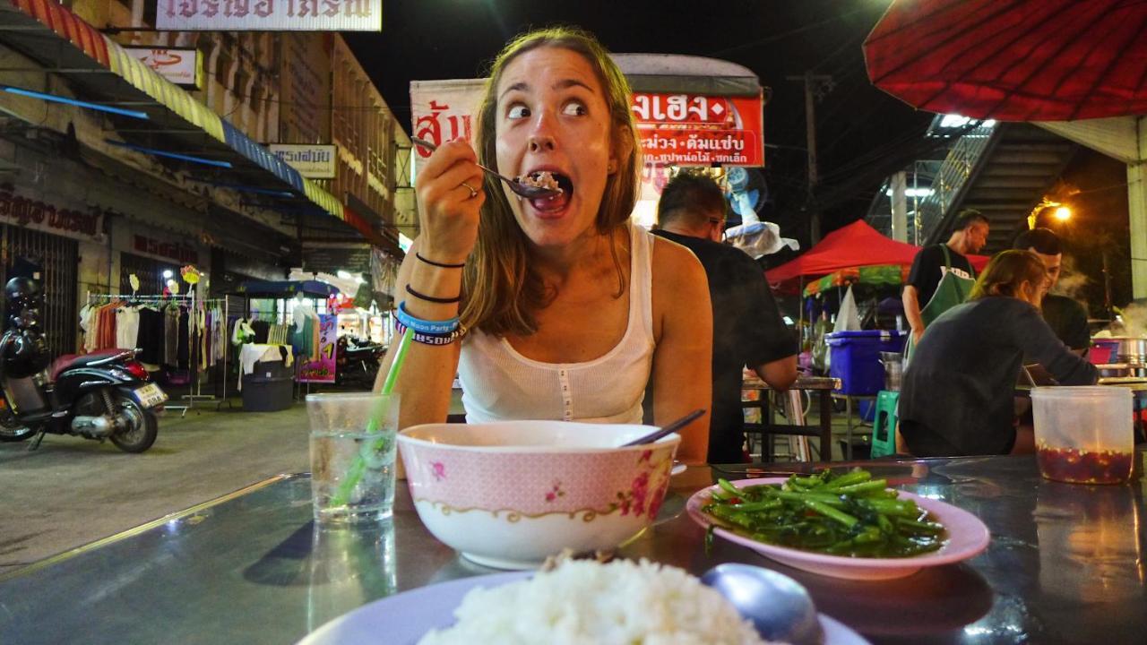 Stamp Hostel (Adults Only) Ban Yang  Ngoại thất bức ảnh